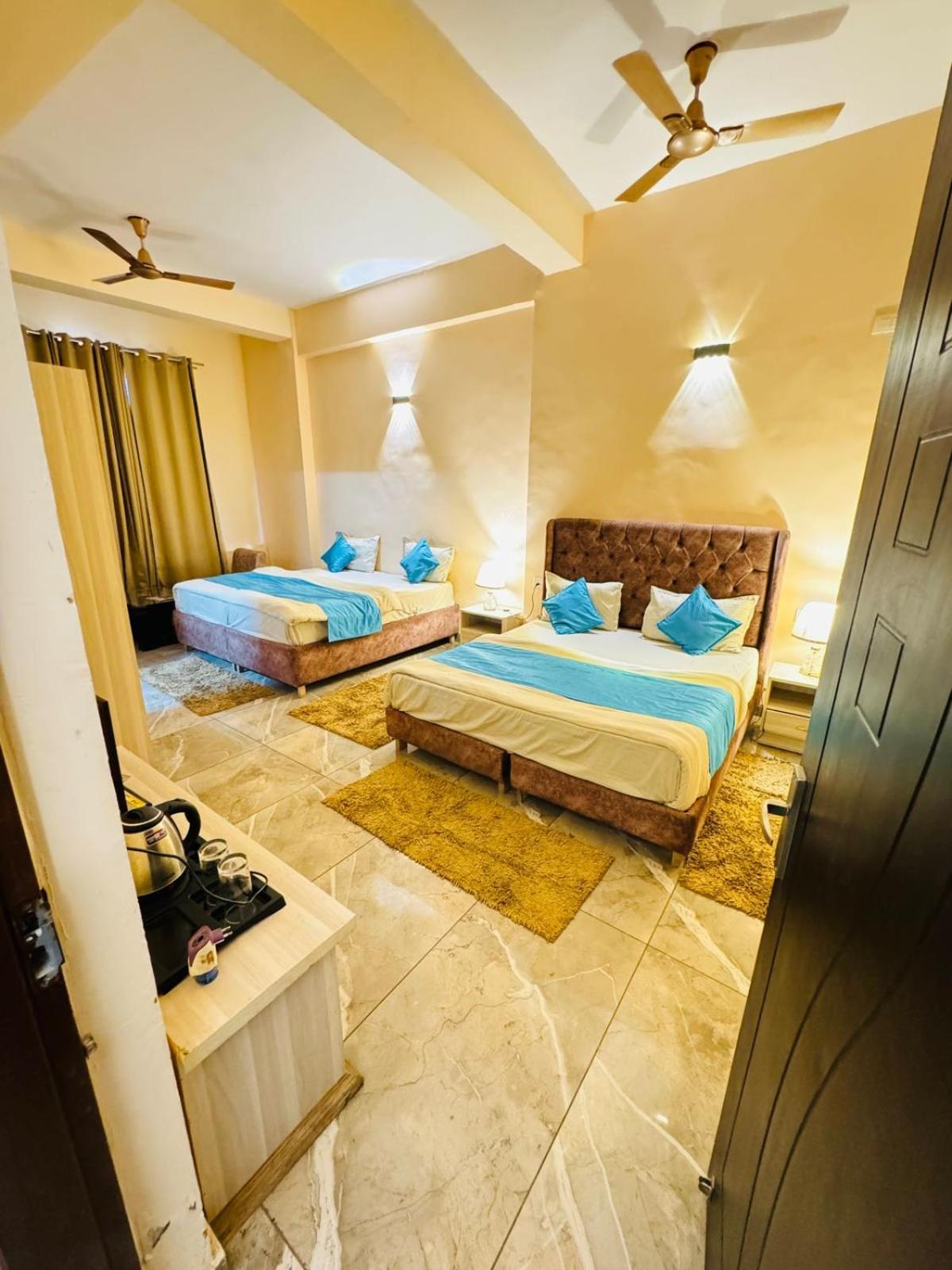 Shivjot Hotel Kharar Luaran gambar